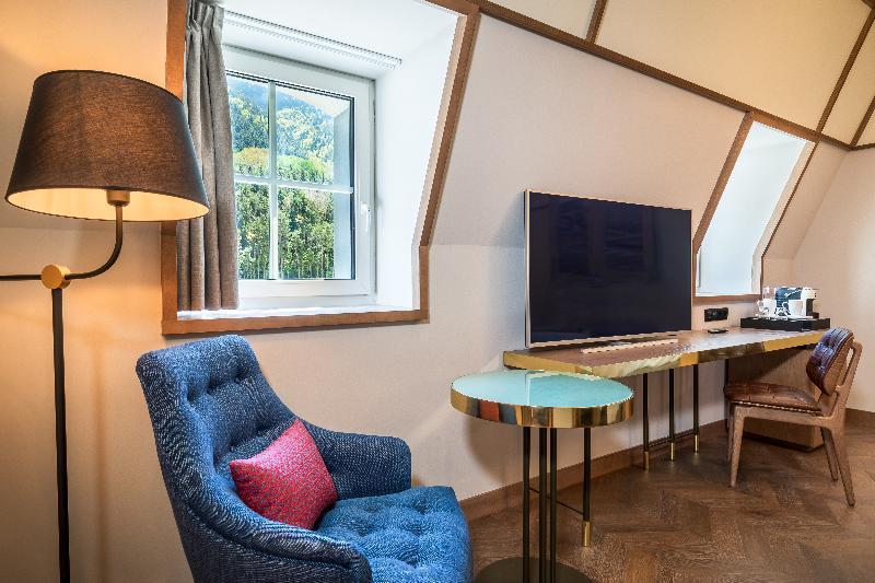 Canfranc Estacion Royal Hideaway Hotel Bagian luar foto
