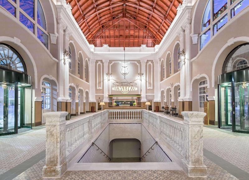 Canfranc Estacion Royal Hideaway Hotel Bagian luar foto