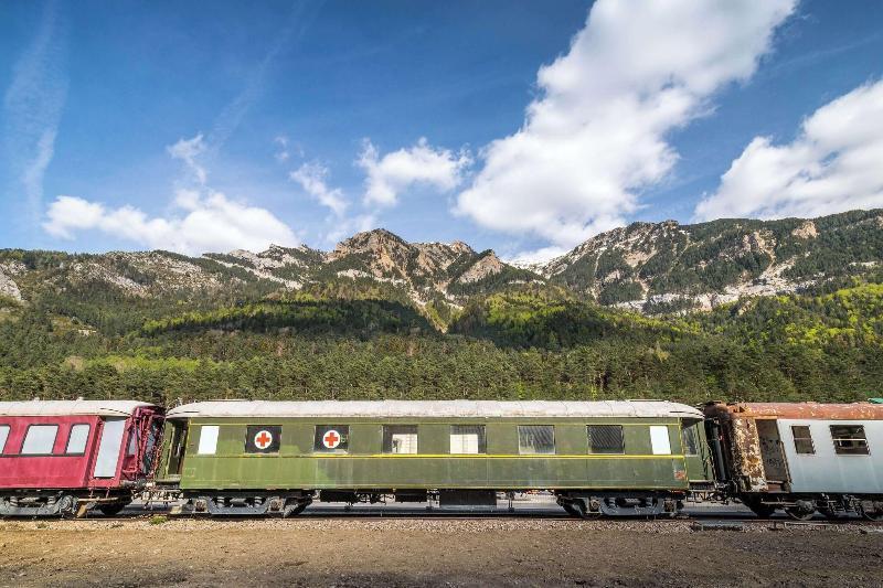 Canfranc Estacion Royal Hideaway Hotel Bagian luar foto